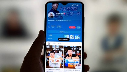 夸赞文科大有可为？张雪峰迈入生存淘汰赛第二季