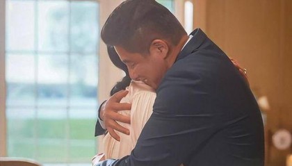 60 岁霸道总裁火遍全网，我妈的钱包被掏空了