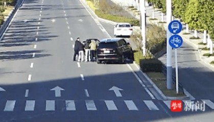 太棒了！南京溧水一护士回家途中“顺手”救了个人