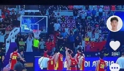 戴琳：看中国男篮亚洲杯真心让人感动，希望中国足球也一样努力