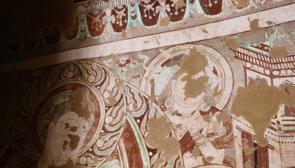 吾乡大藏·吐鲁番 | 韩国博物馆里，她在一幅壁画里看到了火焰山与哈密瓜