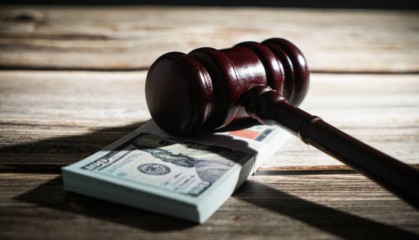 将教育资源当作谋私敛财的工具，教育部原副部长杜玉波被公诉