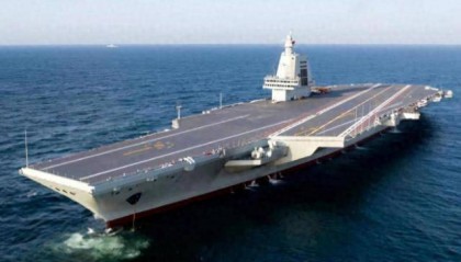 福建舰进度拉满！歼35弹射呼啸升空，岛内的气氛，一下就变了