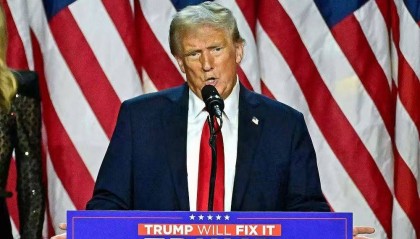 特朗普发动清算,1300名反华分子收到通知,卷铺盖走人一个不留