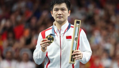 沪队主帅揭秘樊振东巴黎夺冠幕后:上海队为他做奥运保障工作