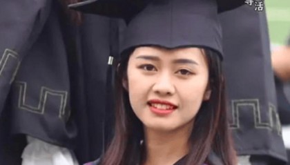 心疼！年仅25岁的她已病故，去世前几近失明……