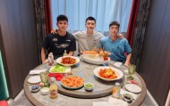 杨鸣请辽篮禁赛队员吃饭：犯错就要承担后果并积极面对