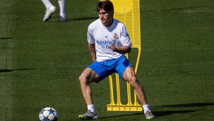 马斯坦托诺：从未见过贝林这样的球员 祝贺亚马尔获得金球奖第2名