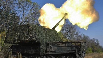 梅德韦杰夫警告：这国已再次成为俄罗斯的敌人！俄军称控制乌克兰两定居点，击落339架无人机
