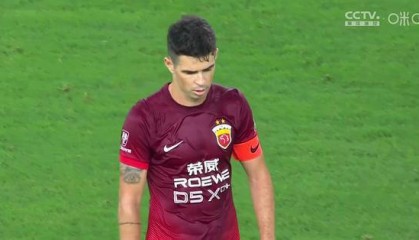 中超战役激荡如火，积分榜风云变幻