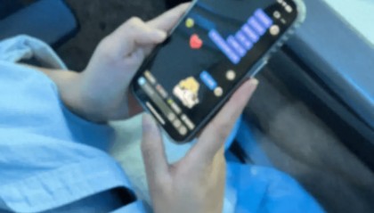 “我是做虚拟币炒股的，你有兴趣吗？”