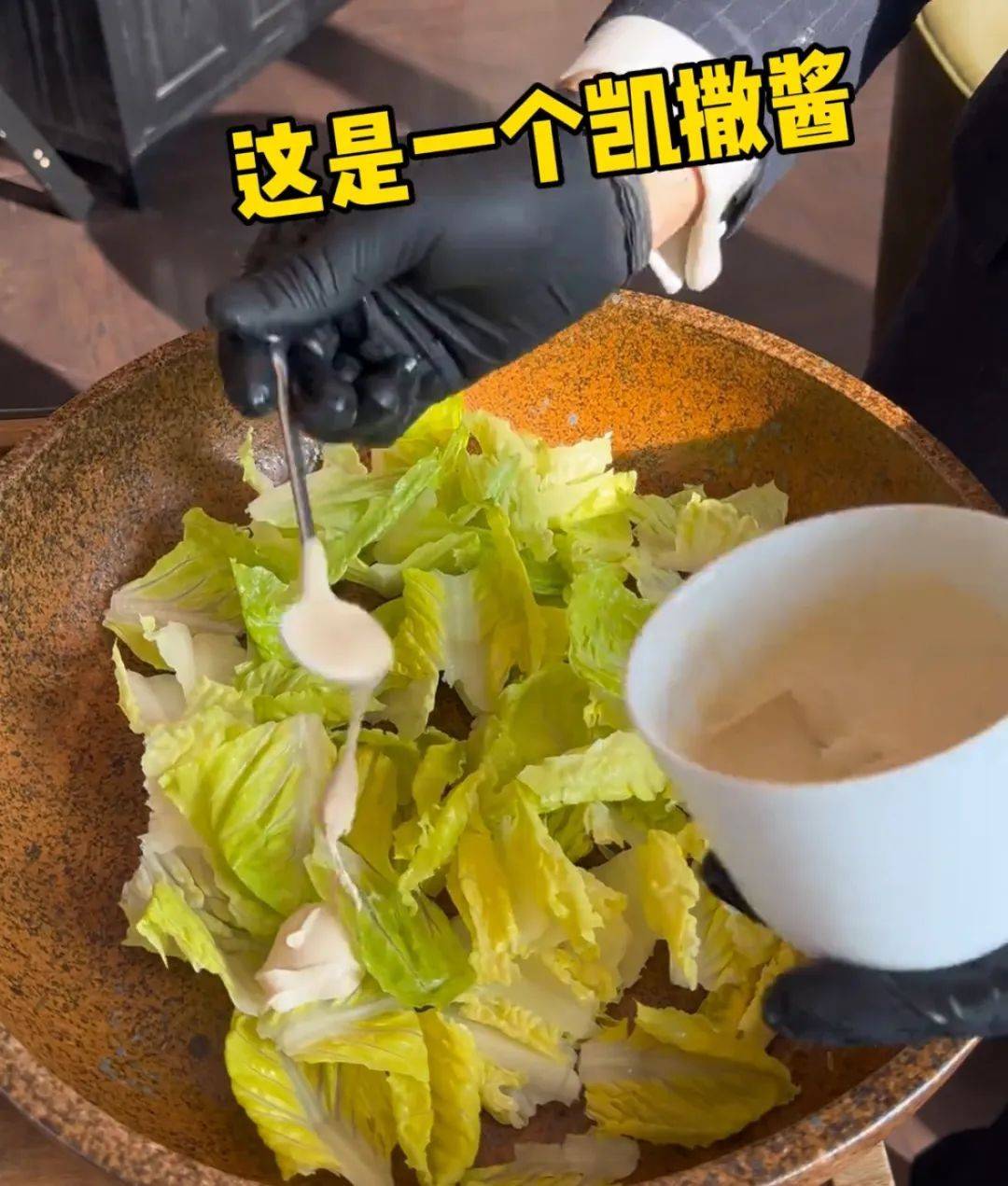 又一全网爆火上海“富人饭”，收割了一大批虚伪的中国“精致穷”