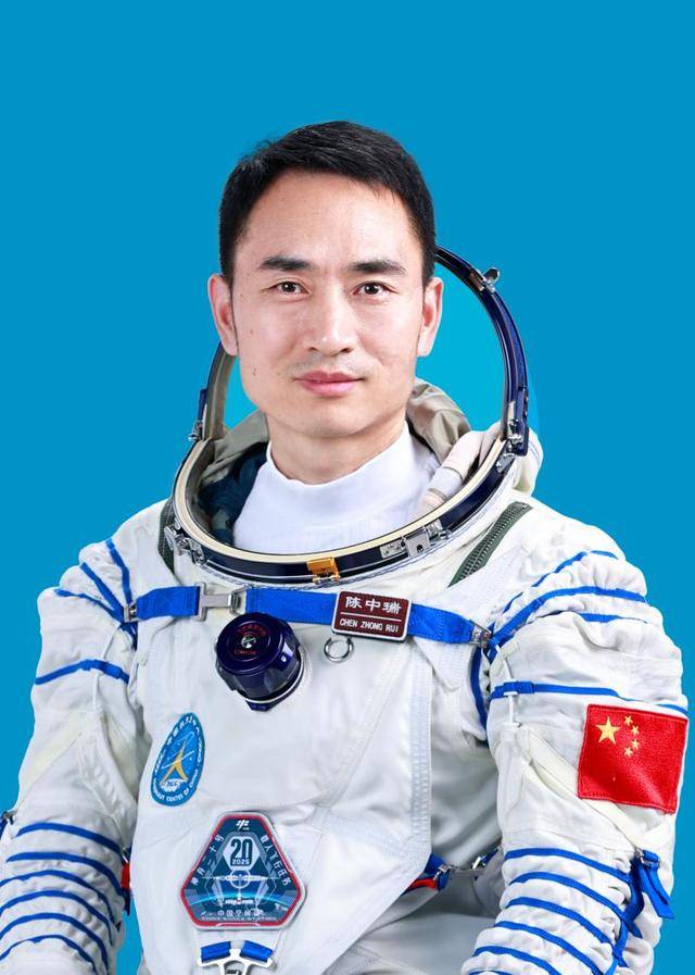 神舟二十号航天员乘组三人确定，河南老乡陈冬、陈中瑞将飞天