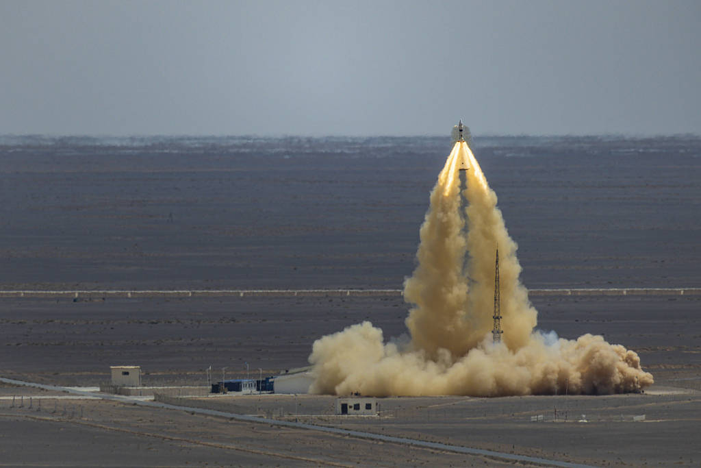 图集 | 时隔27年，新一代载人飞船梦舟飞行试验圆满成功