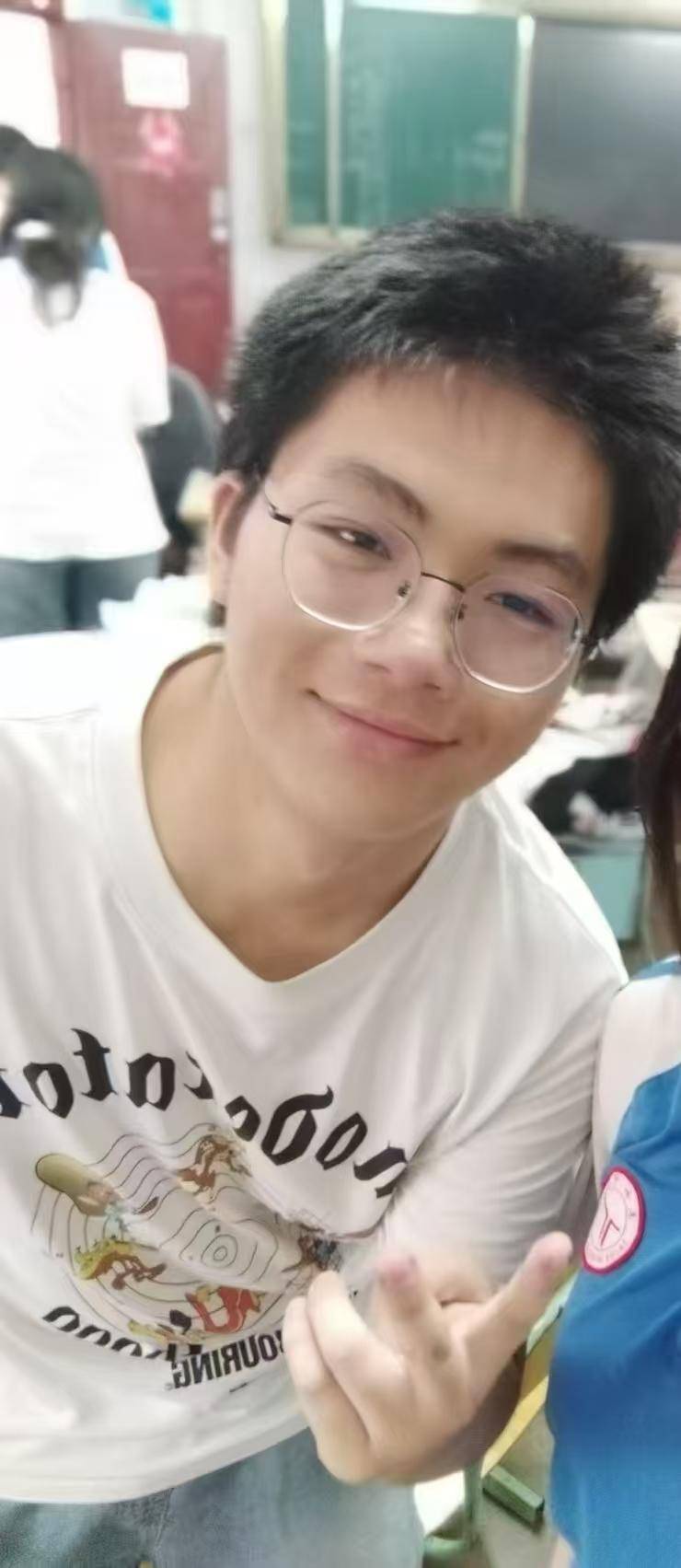 遂宁一18岁男生失联两日 妈妈：已收到大学录取通知书，他曾来电称被诈骗让转1万多块钱
