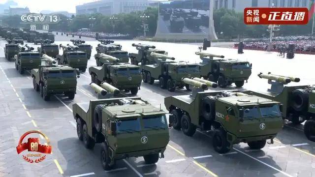 不装了!一口气看完九三大阅兵武器装备!谁说我们一个也不认识?