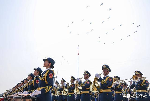 向着新的伟大胜利,前进!——纪念中国人民抗日战争暨世界反法西斯战争胜利80周年大会侧记