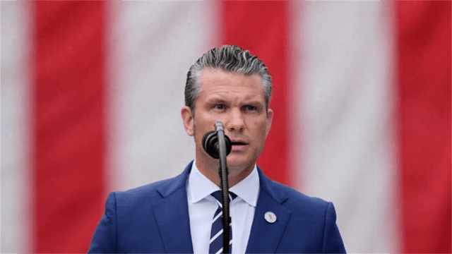 细节披露!美防长竟瞒着特朗普,动员数百名美军将领共商大事