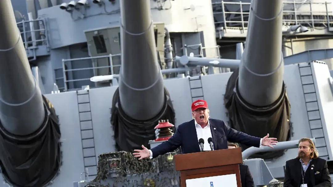 被中国新试飞的无人机吓到了?特朗普:美国要再造20架B-2轰炸机