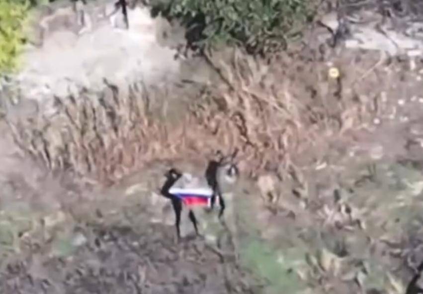 乌克兰局势升级，俄军强渡扬丘尔河，杀入乌腹地，拿下“千人小镇”！