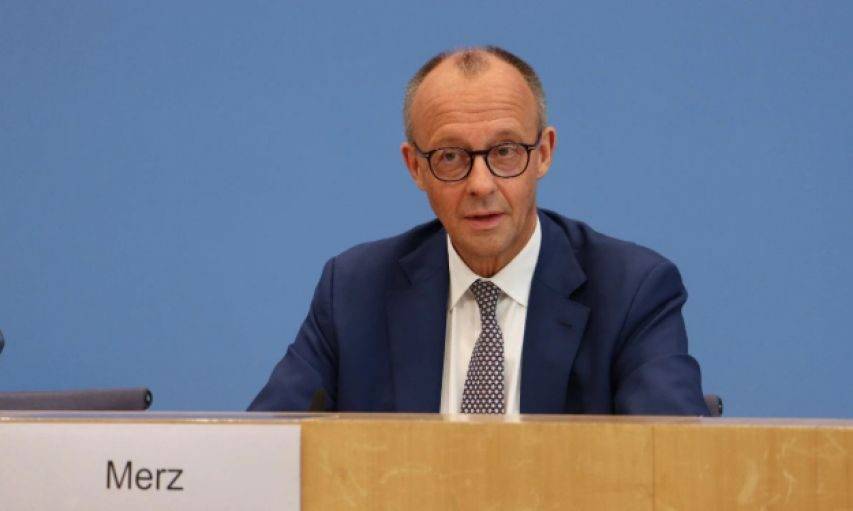 刚拿台湾地区说事，转眼举手访华“不存在前提条件”，德国知道怕了？德外长反悔了，想跟中方尽快通话