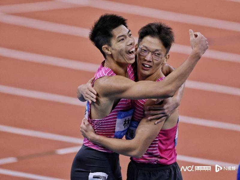 施君豪勇夺男子200米冠军：想为梁小静老师争口气